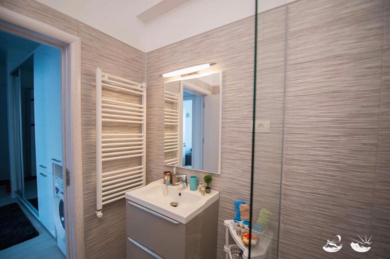 Apartel Joy Нэводари Экстерьер фото