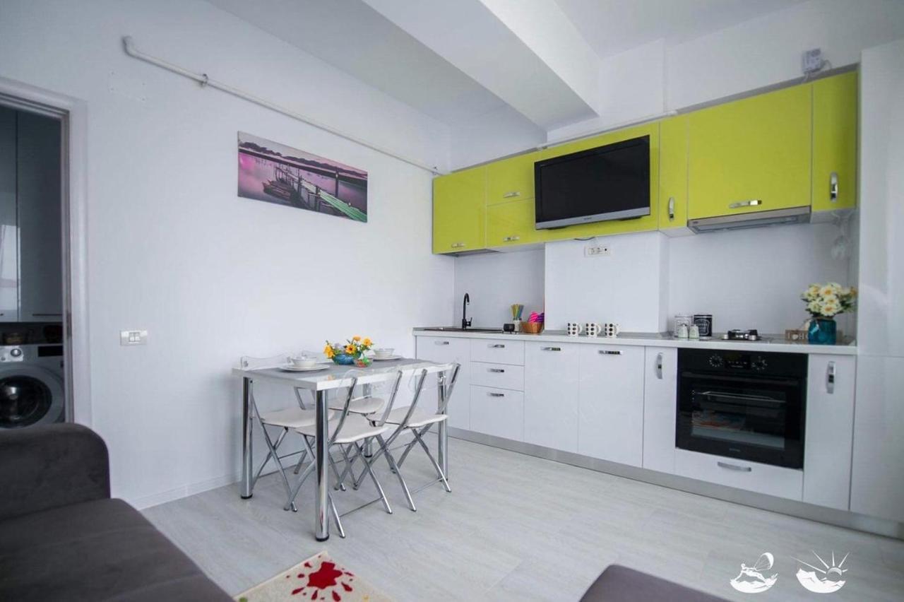 Apartel Joy Нэводари Экстерьер фото