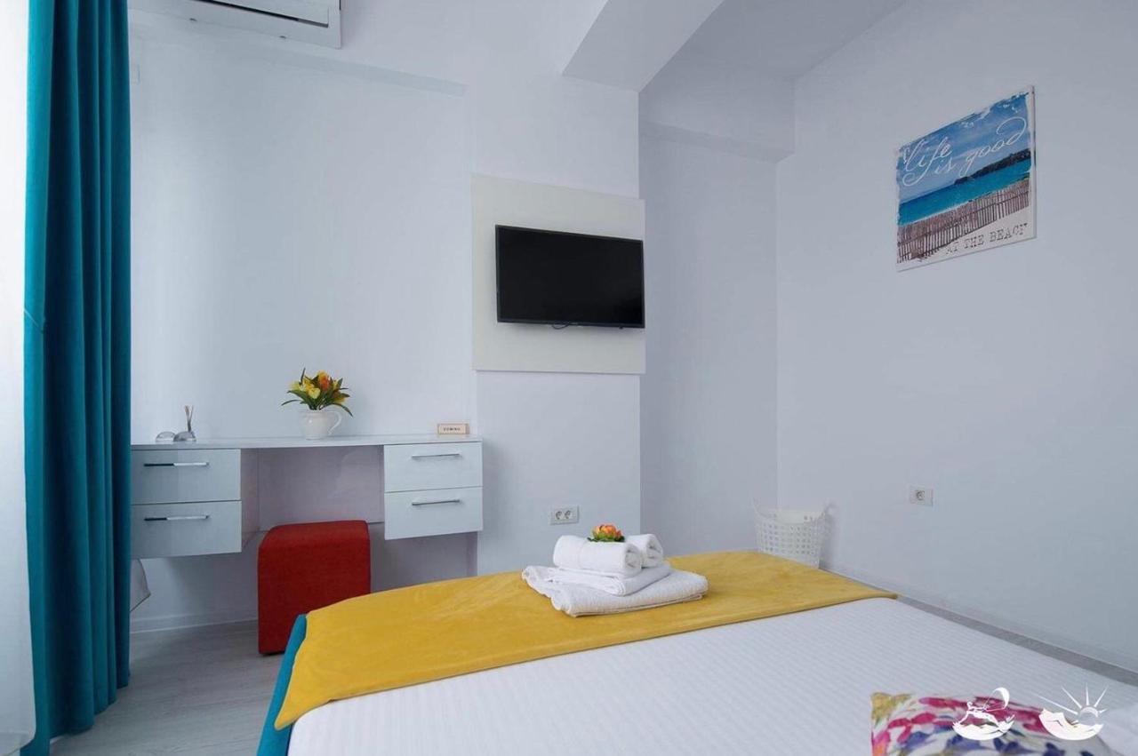 Apartel Joy Нэводари Экстерьер фото